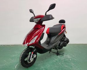 How to Pick a Gas Motorcycle for Commuting: Range, Comfort, and Cost